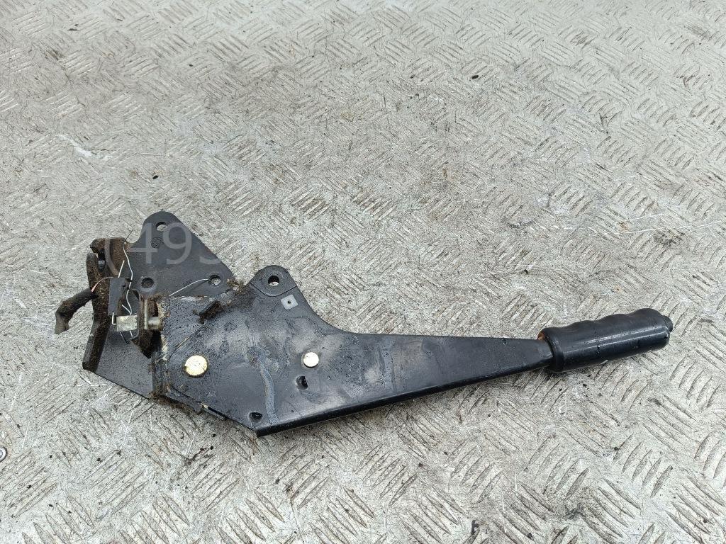 Рычаг стояночного тормоза