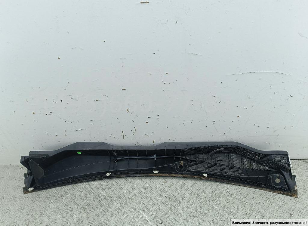 Решетка стеклоочистителей (Жабо)