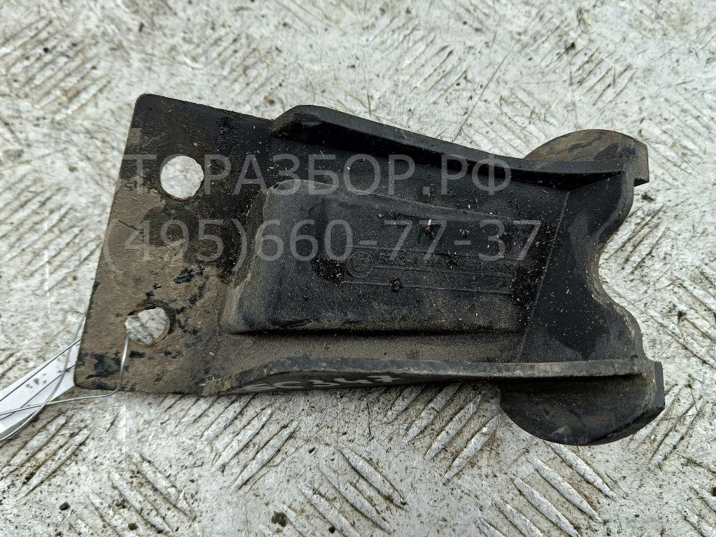 Кронштейн заднего бампера левый