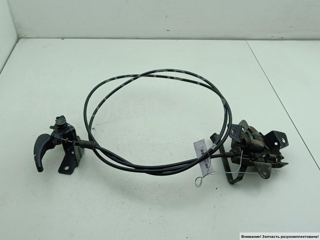 Трос открывания капота