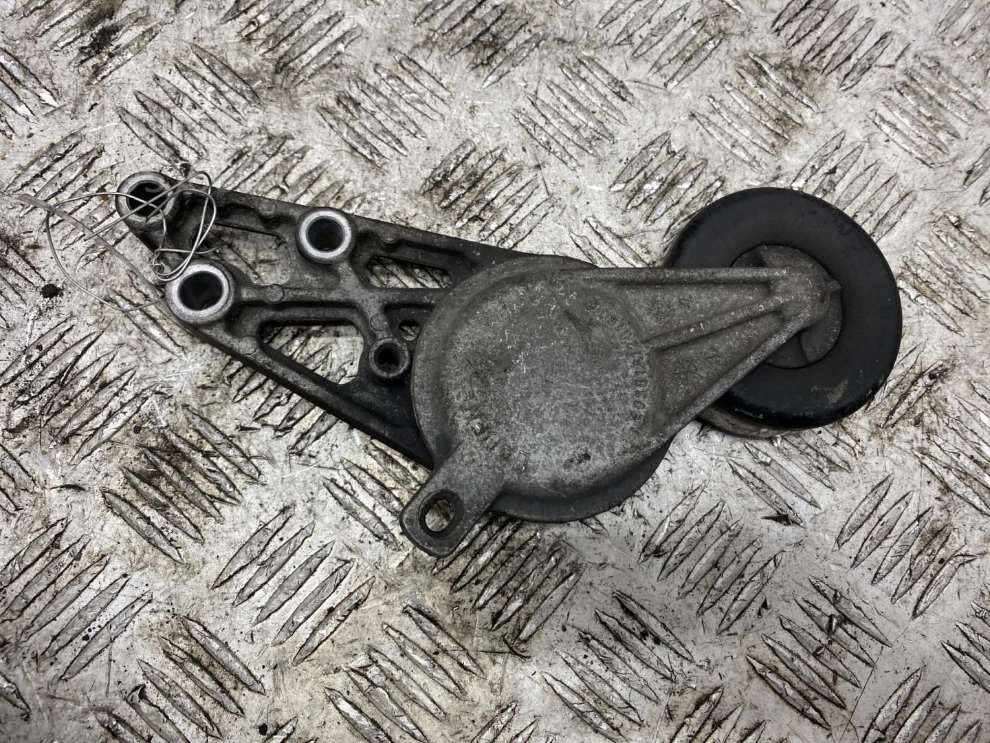 Механизм натяжения ремня ГРМ