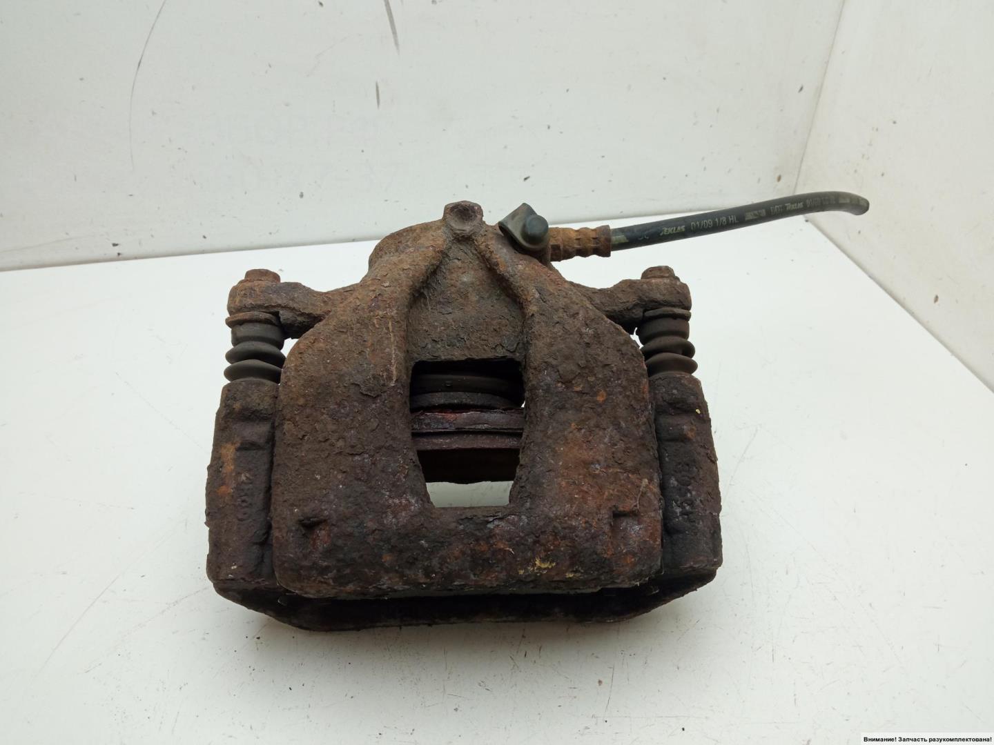 Суппорт передний левый