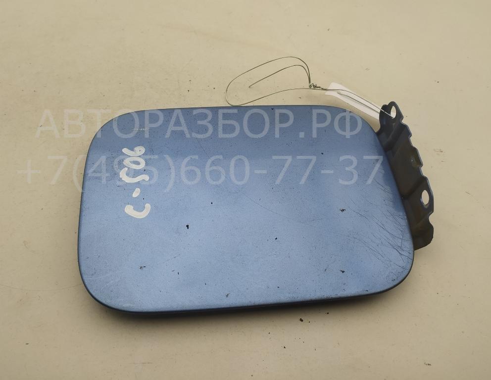 Лючок бензобака