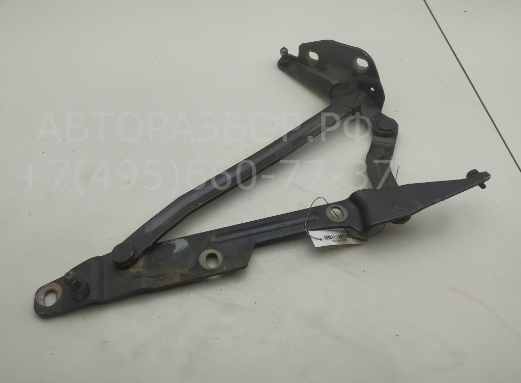 Петля крышки багажника