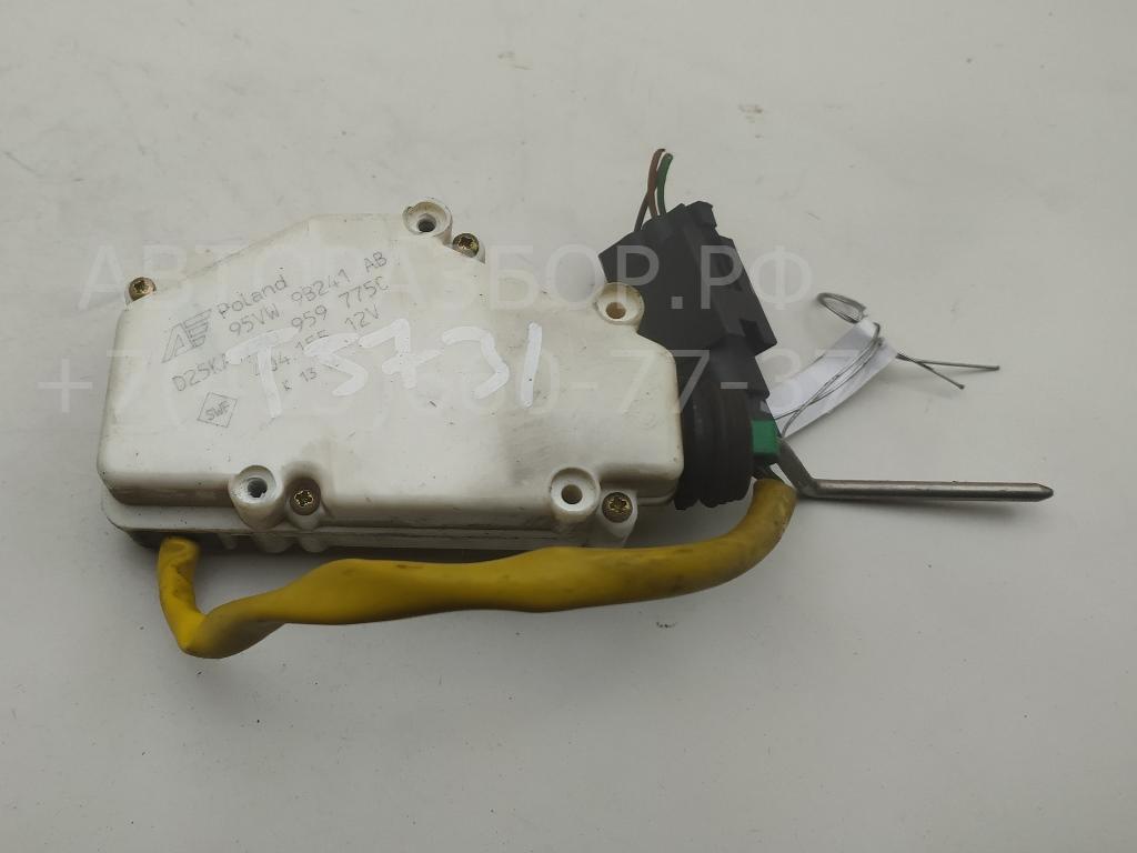 Активатор замка двери