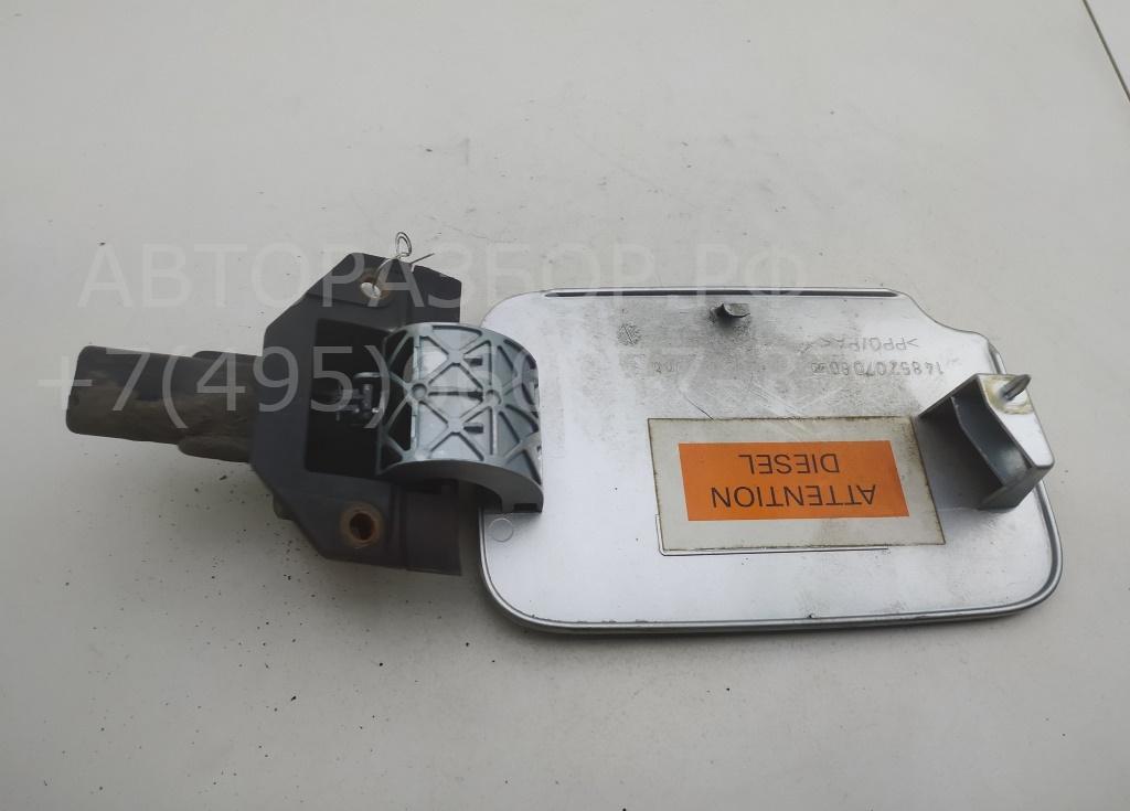 Лючок бензобака