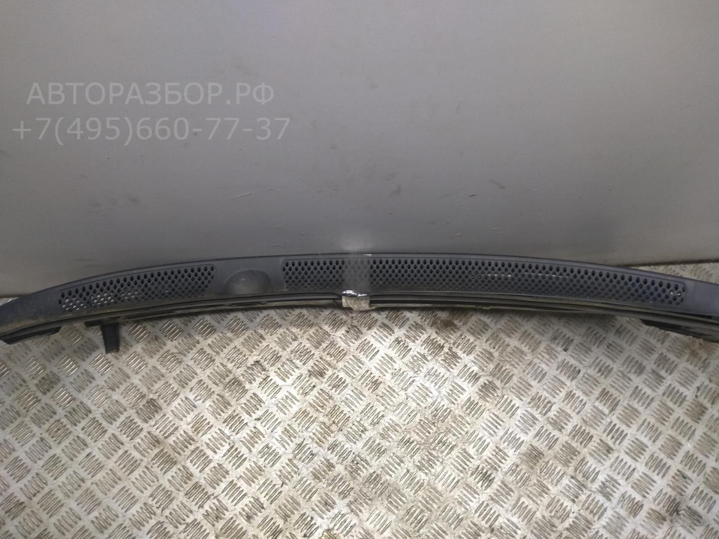 Решетка стеклоочистителей (Жабо)