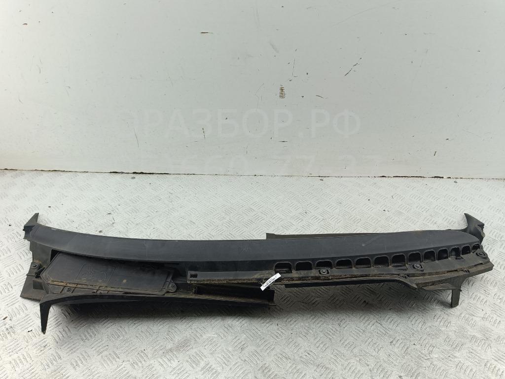 Решетка стеклоочистителей (Жабо)