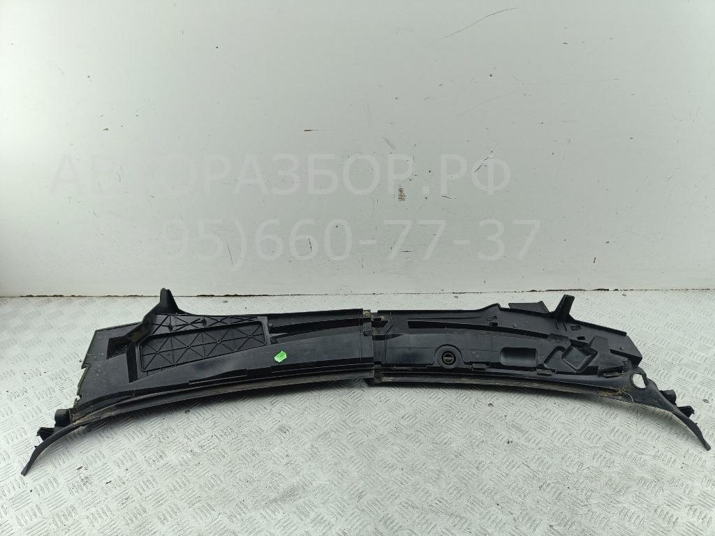 Решетка стеклоочистителей (Жабо)