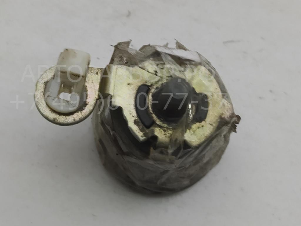 Вставка замка двери