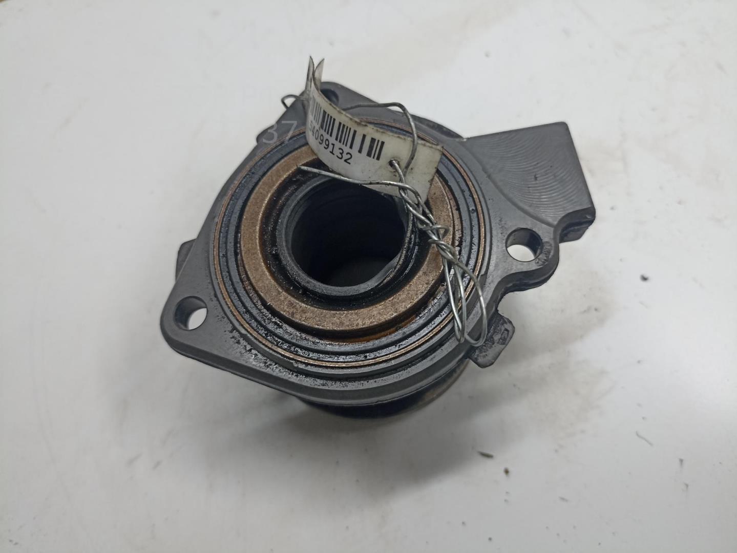 Цилиндр сцепления рабочий