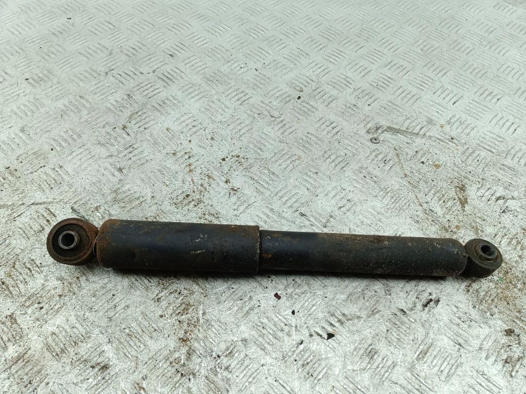 Амортизатор задний правый