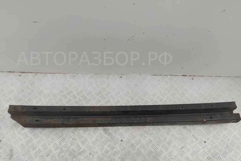 Усилитель заднего бампера