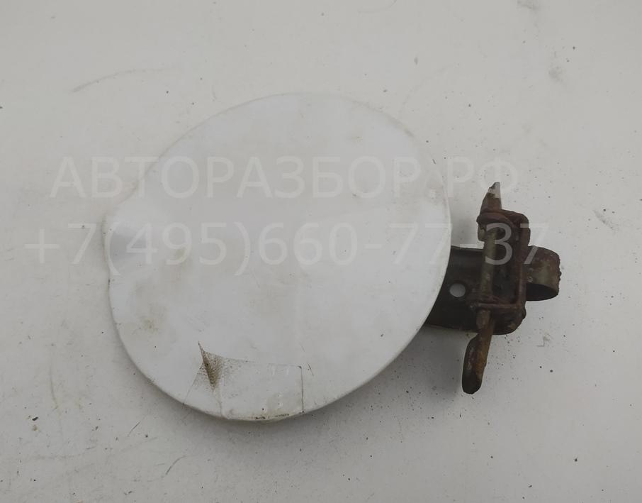 Лючок бензобака