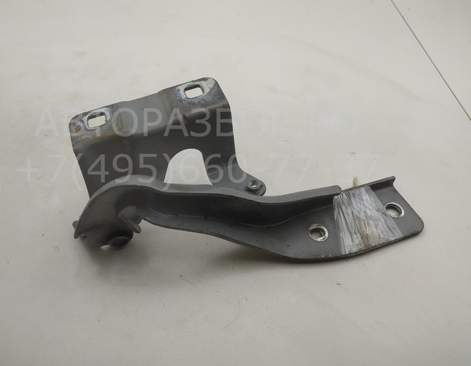 Петля капота правая