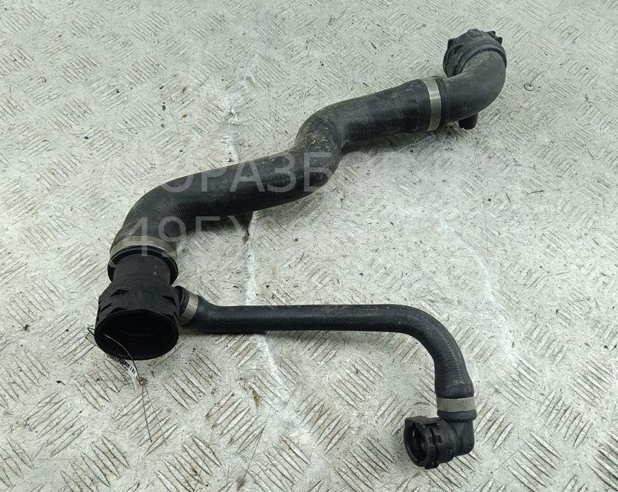 Патрубок радиатора