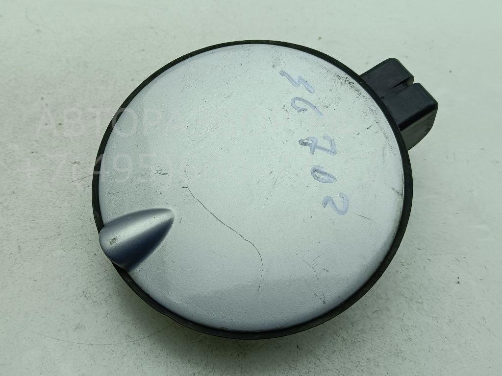 Лючок бензобака