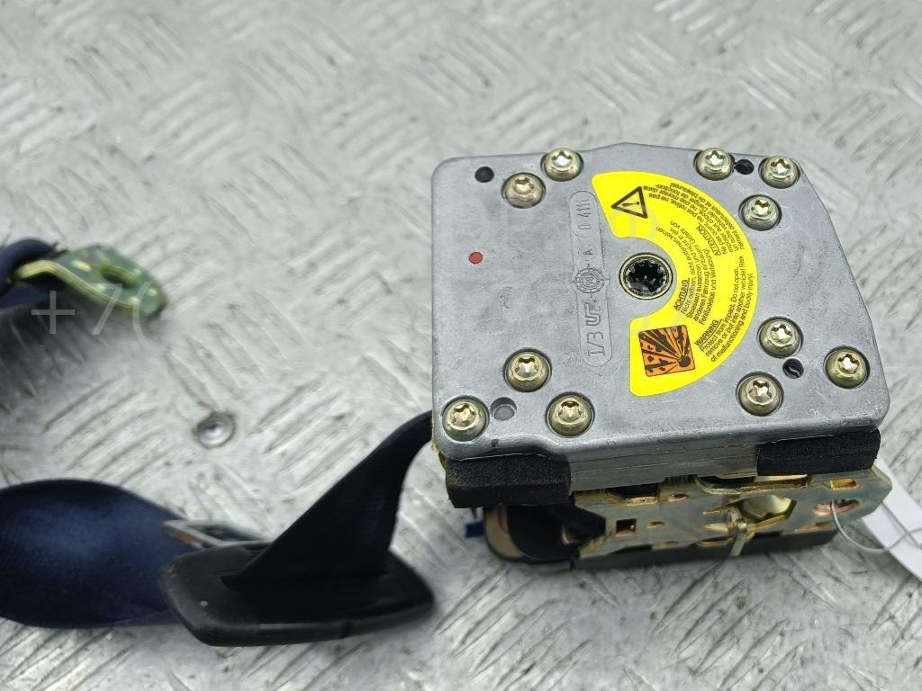 Ремень безопасности