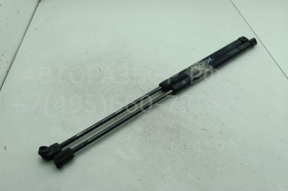 Амортизатор крышки багажника