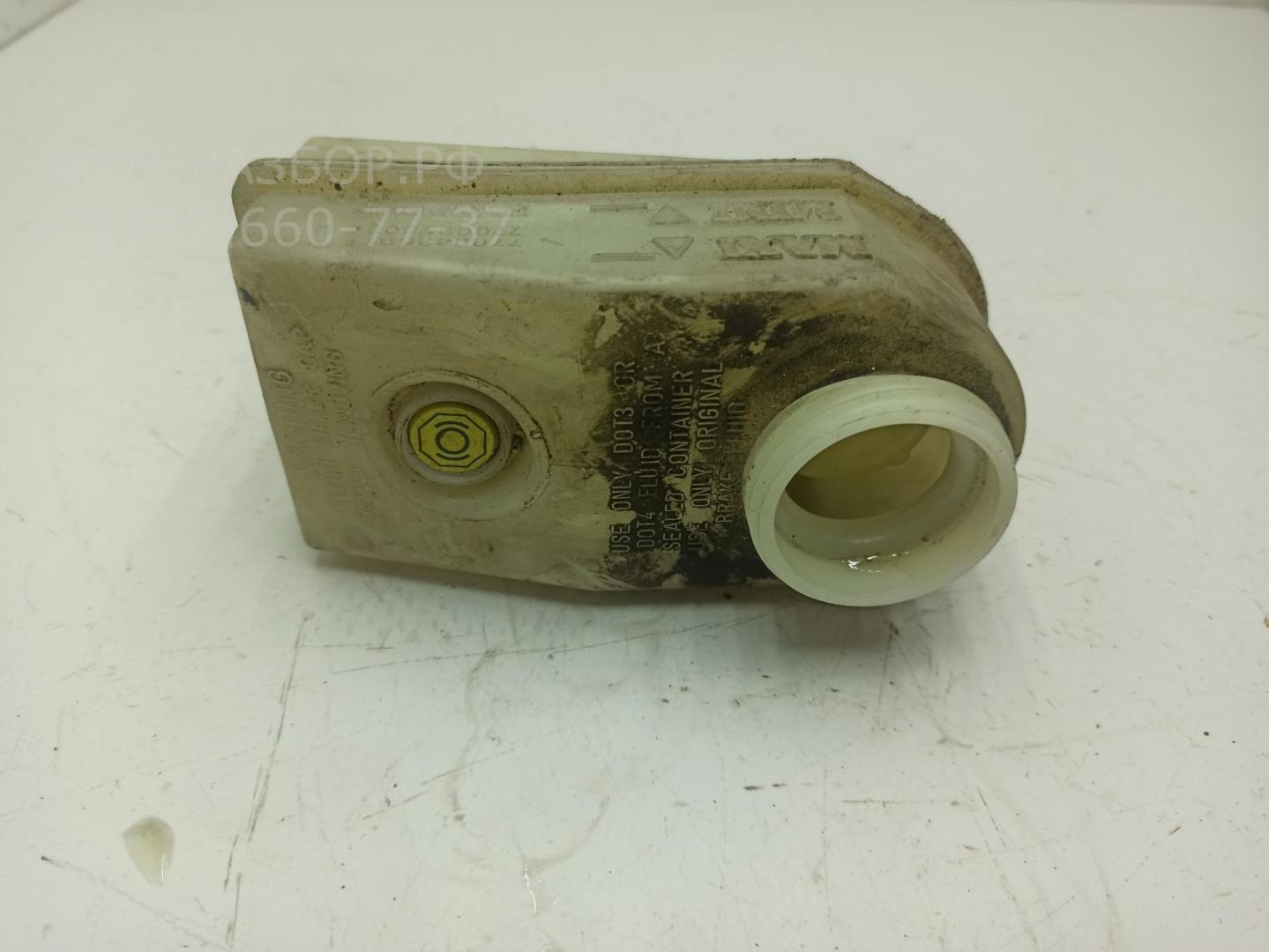 Бачок главного тормозного цилиндра