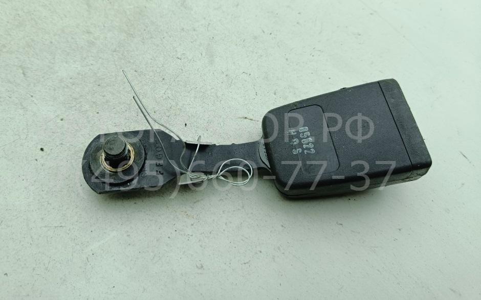 Ответная часть ремня безопасности