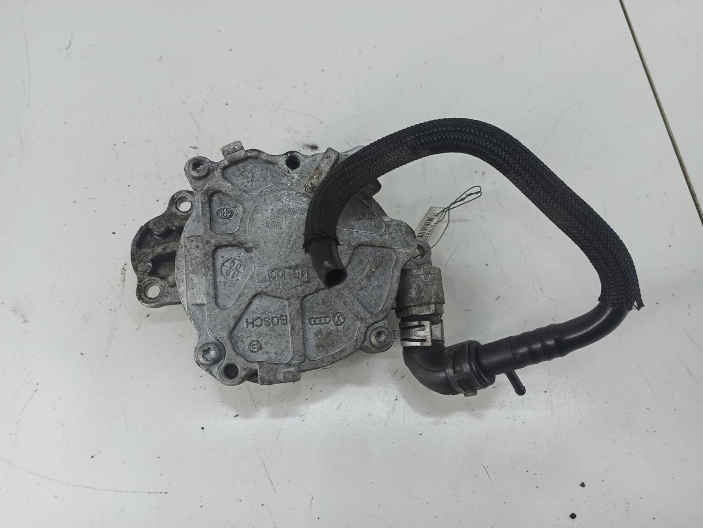 Насос вакуумный