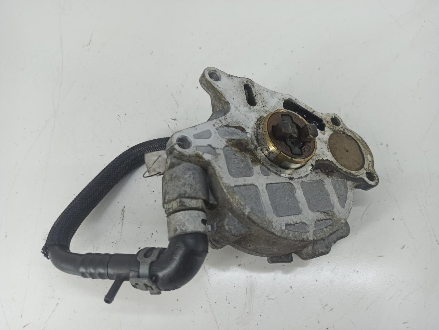 Насос вакуумный