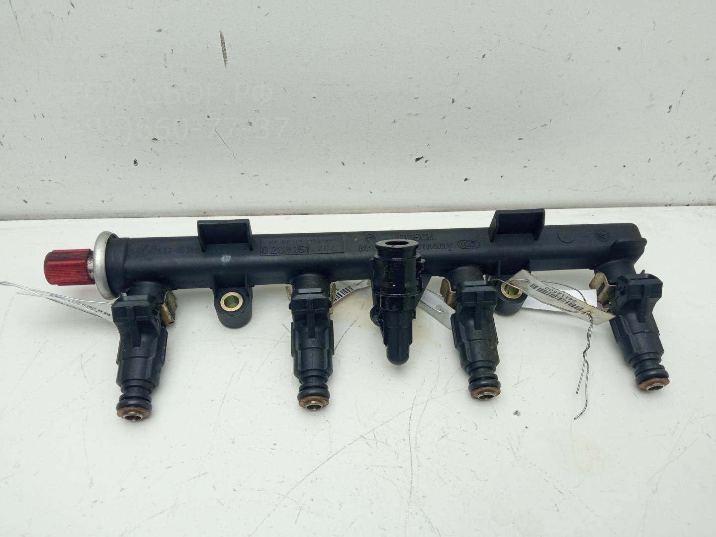 Рейка топливная (рампа)