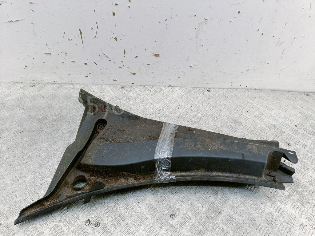 Решетка стеклоочистителей (Жабо)