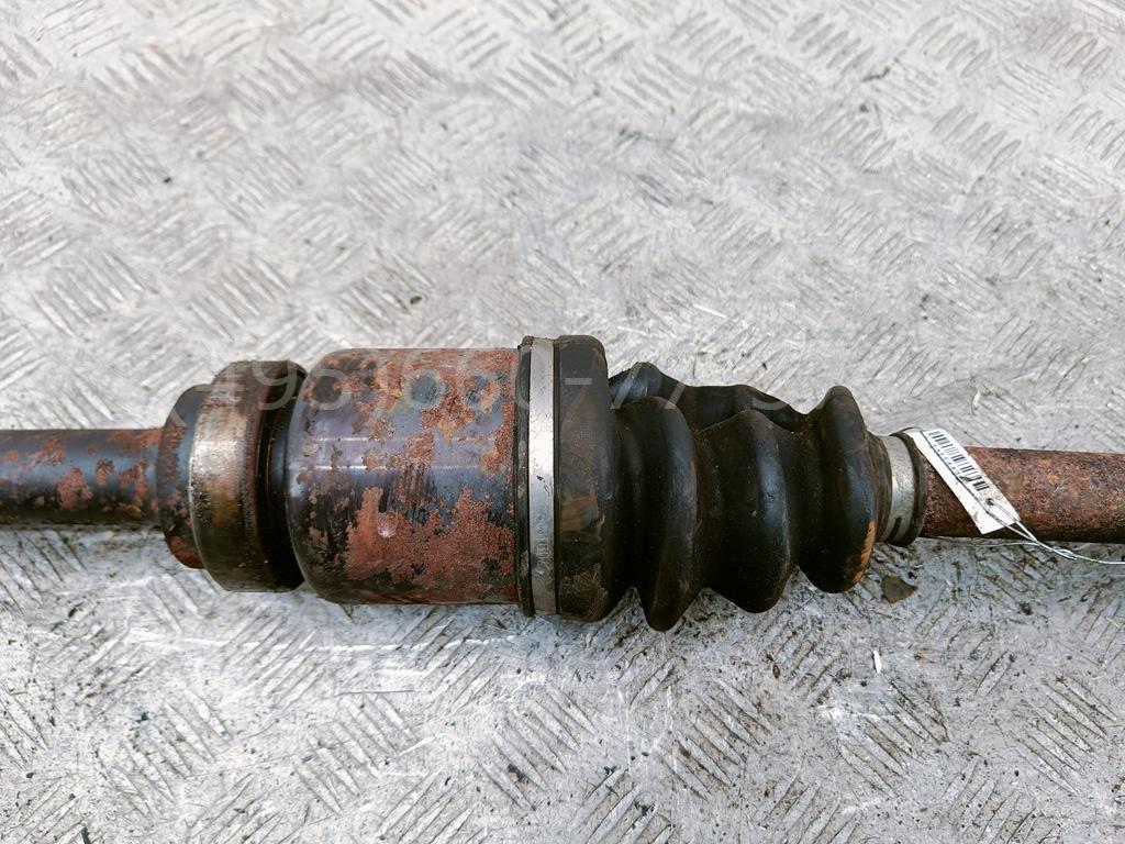 Полуось передняя правая
