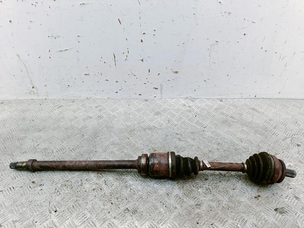 Полуось передняя правая