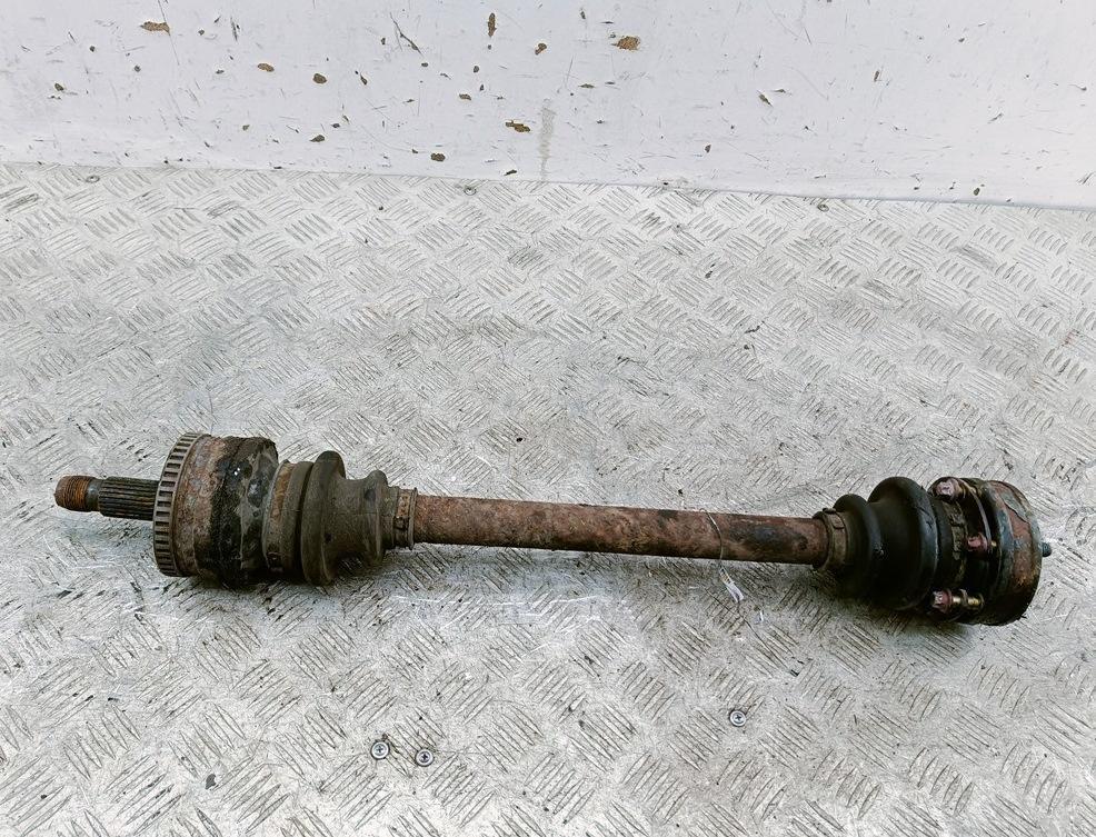 Полуось задняя