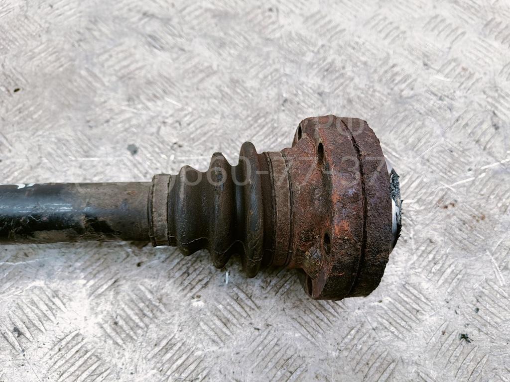 Полуось задняя