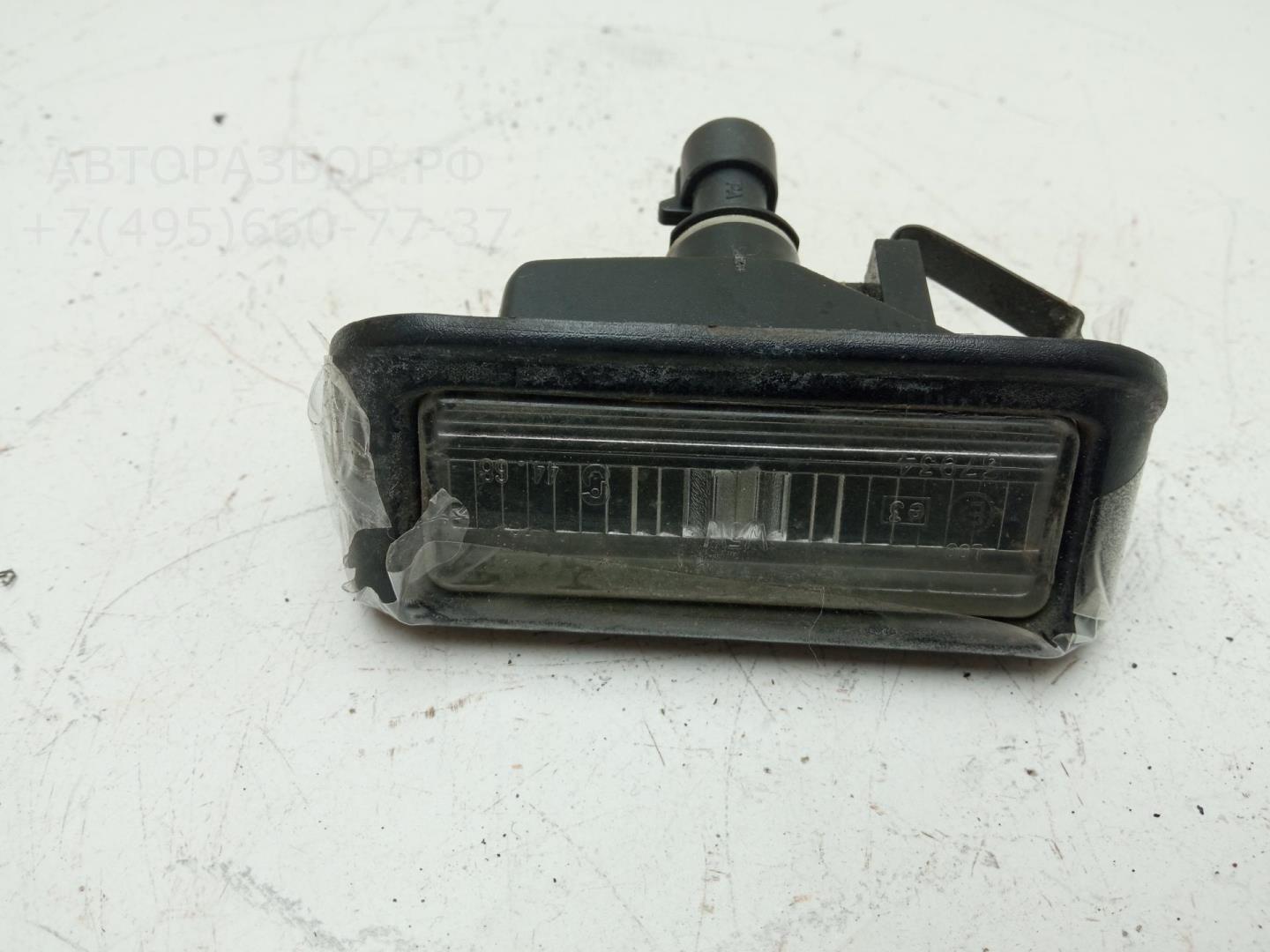 Фонарь подсветки номера