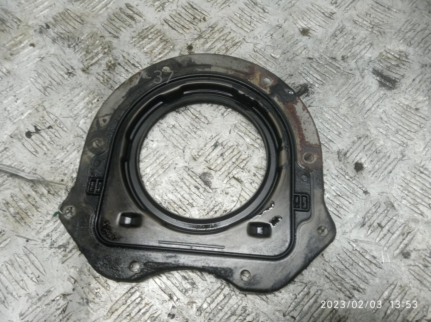 Крышка коленвала задняя