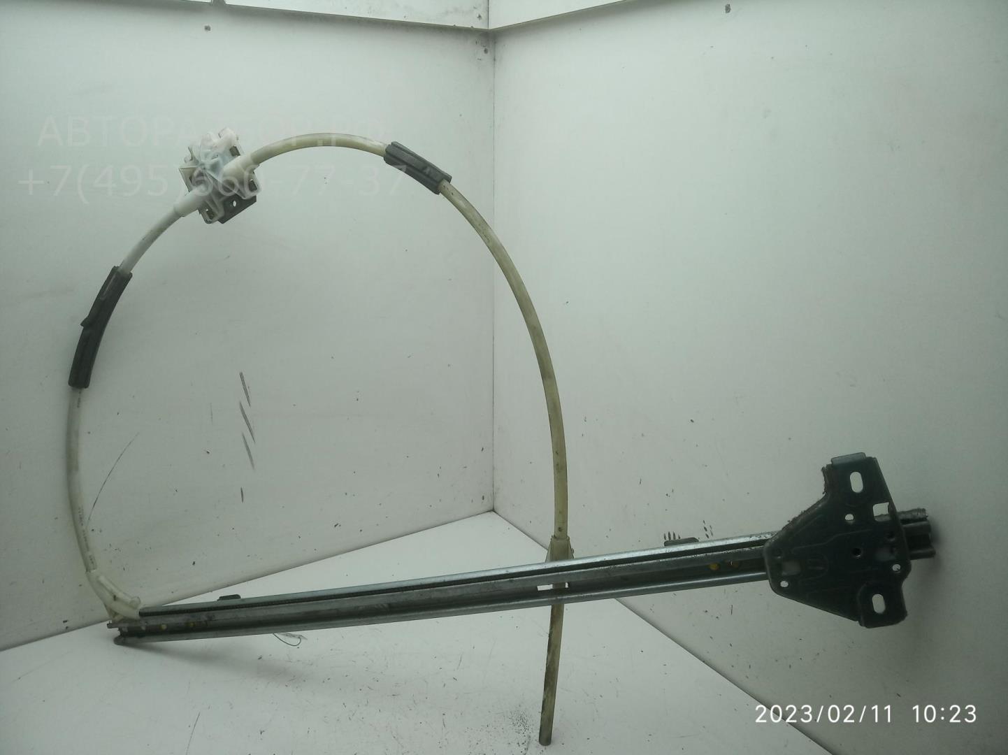 Стеклоподъемник механ. передний правый