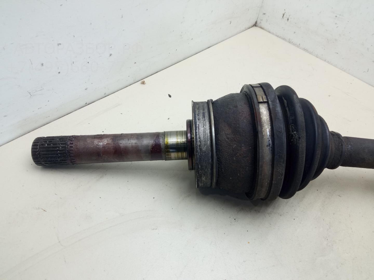 Полуось передняя правая