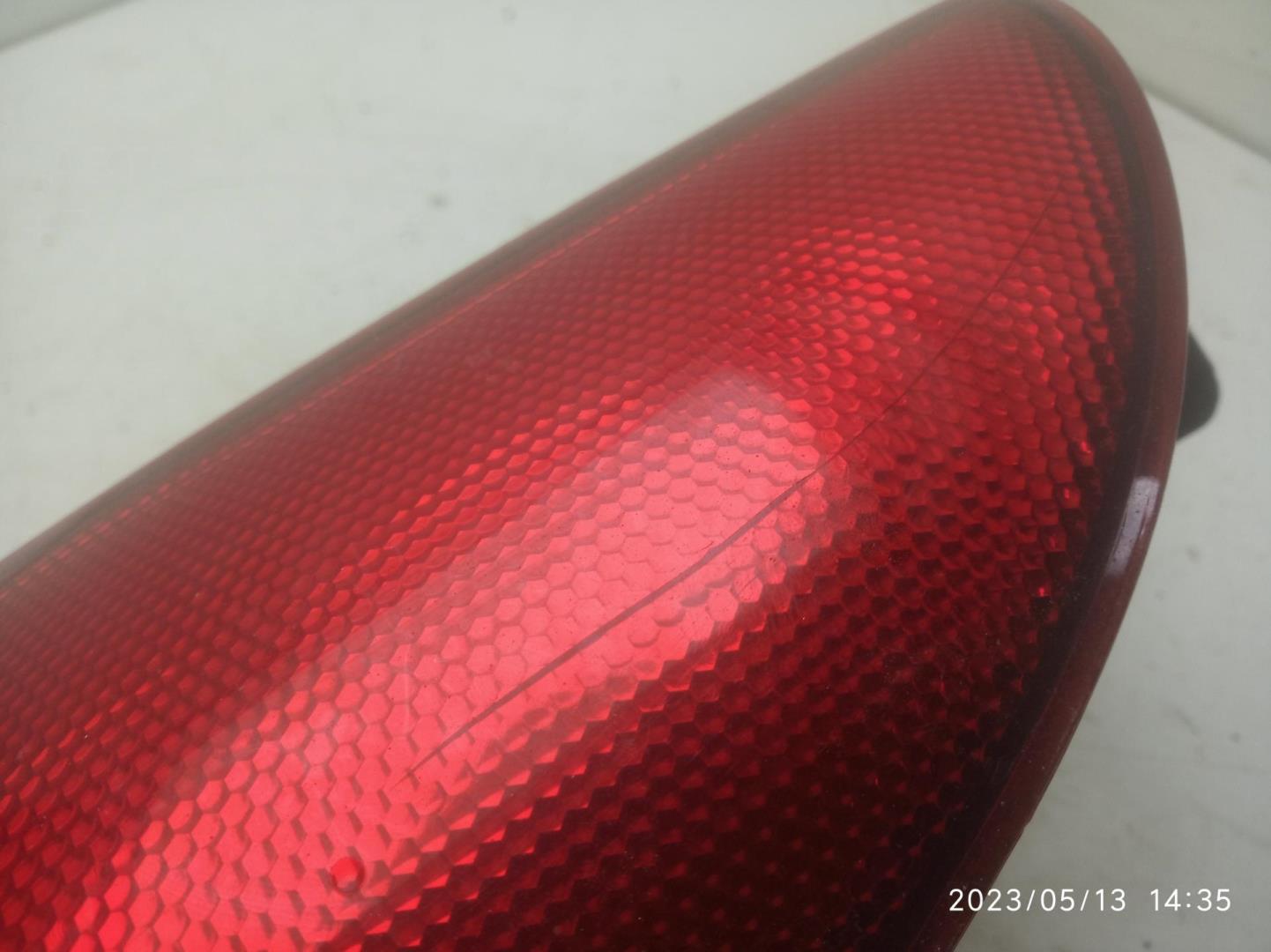 Отражатель в бампер задний правый