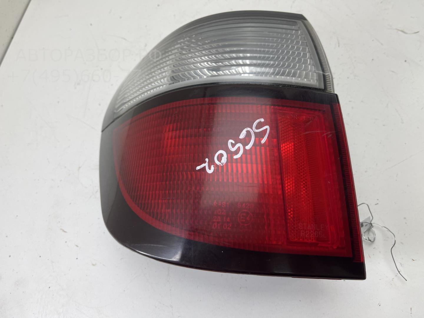 Фонарь задний левый