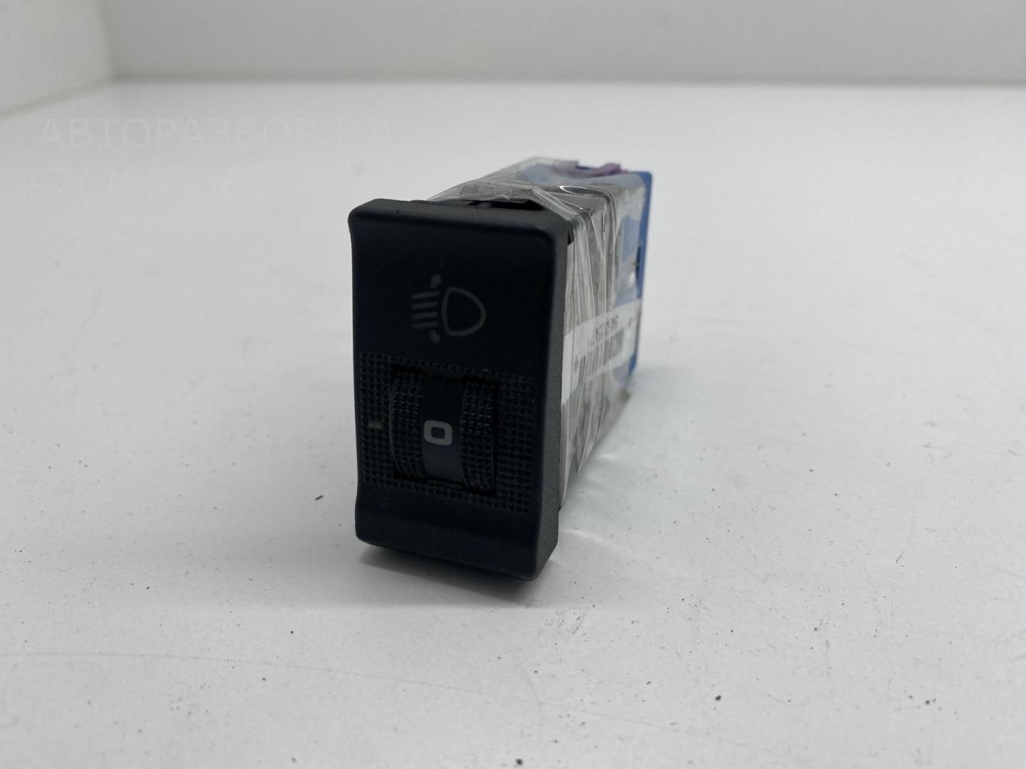 Кнопка корректора фар