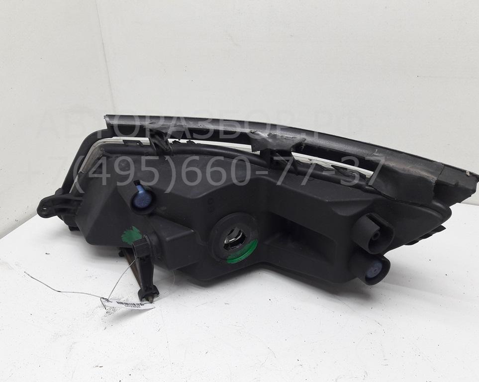 Фара противотуманная левая