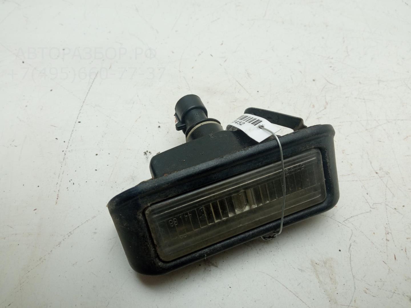 Фонарь подсветки номера