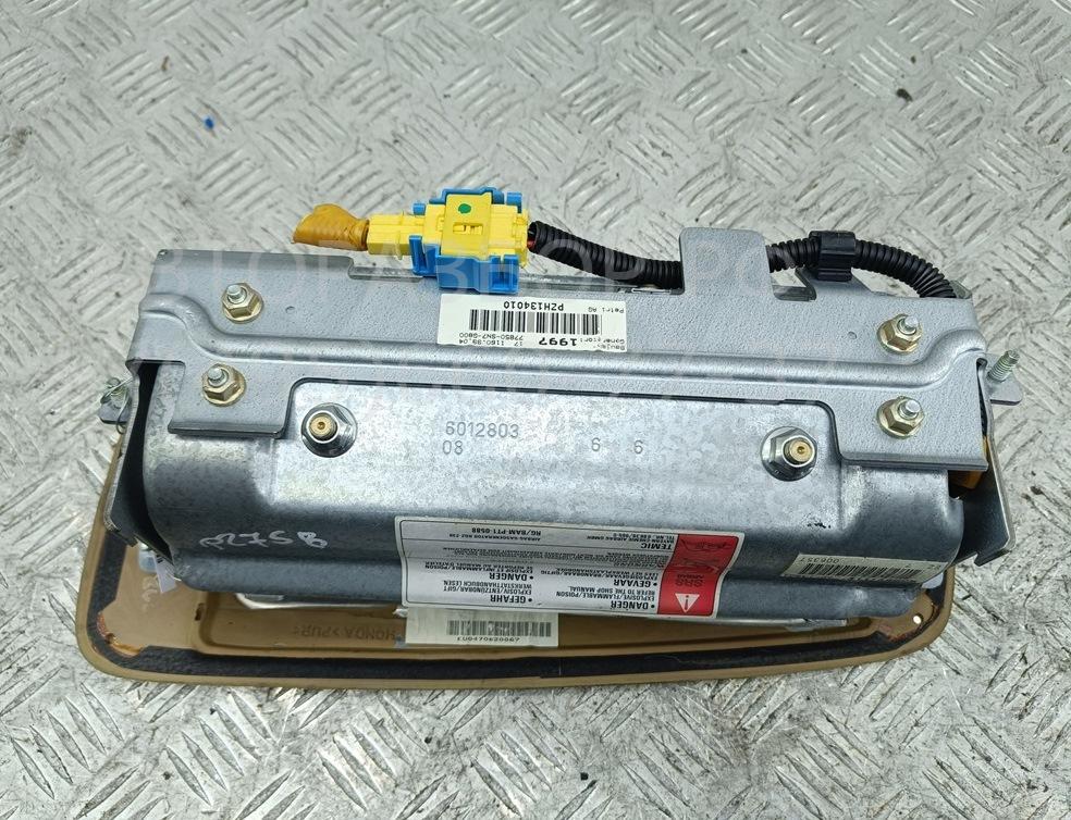 Подушка безопасности пассажирская (в торпедо)