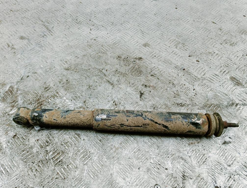 Амортизатор задний правый