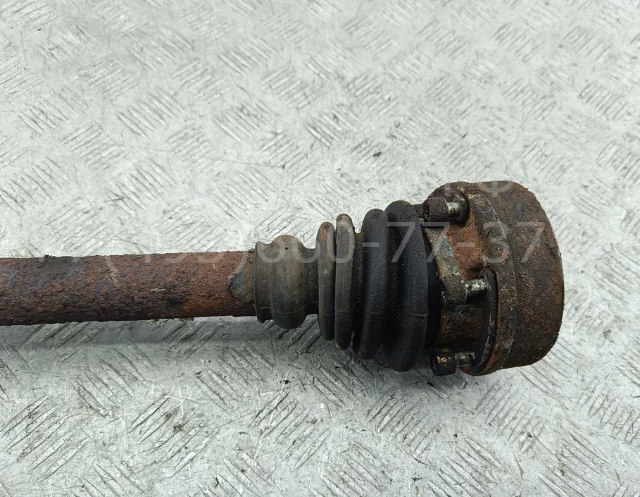 Полуось передняя левая