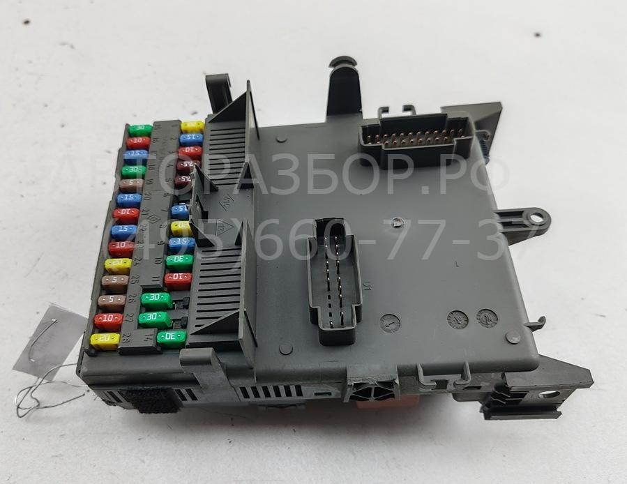 Блок предохранителей