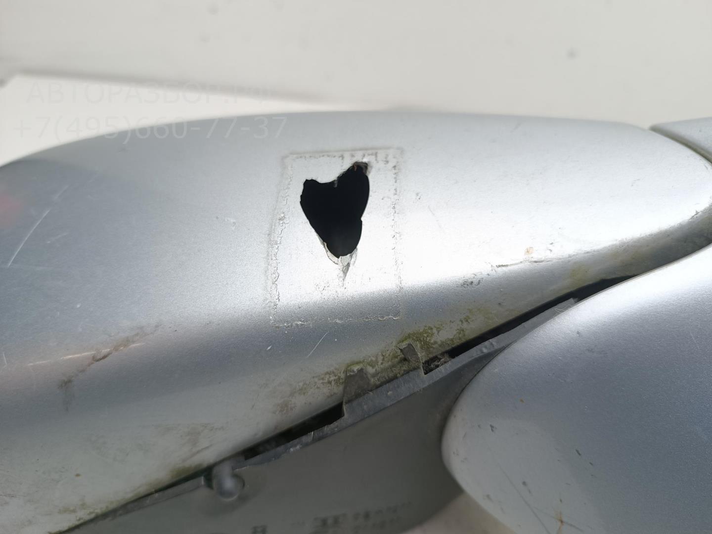 Зеркало правое электрическое