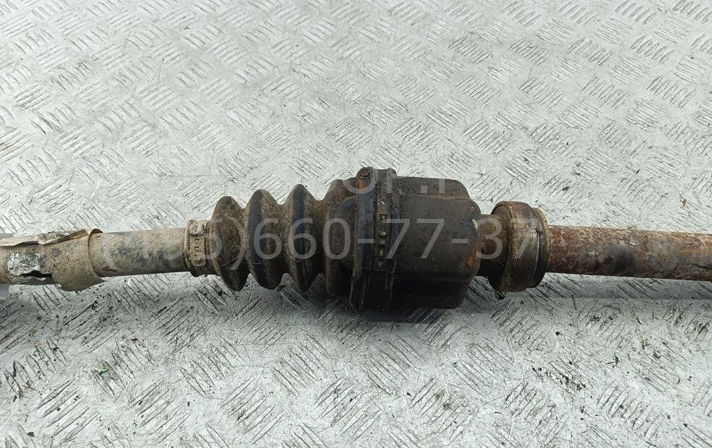 Полуось передняя правая