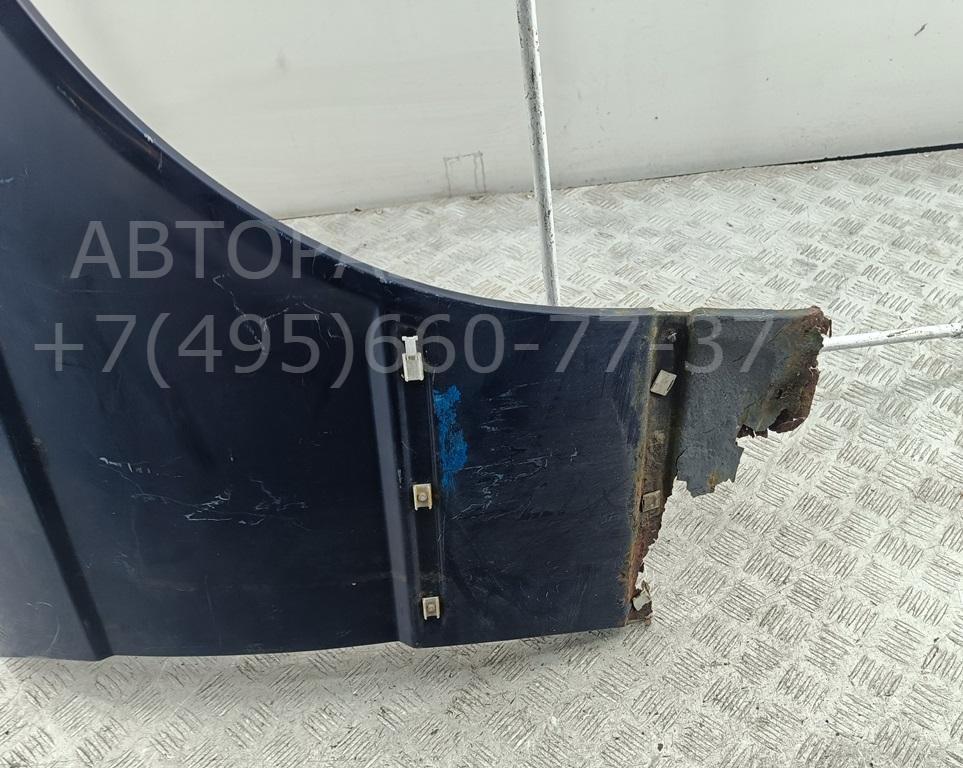 Крыло переднее правое