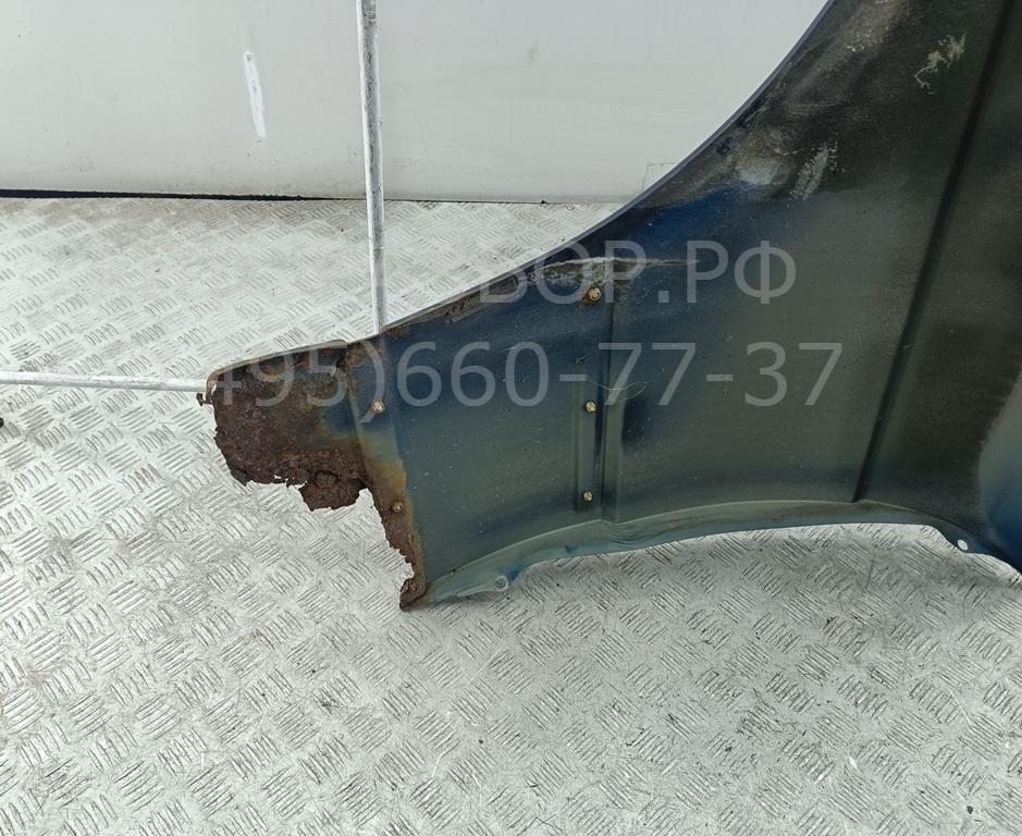 Крыло переднее правое